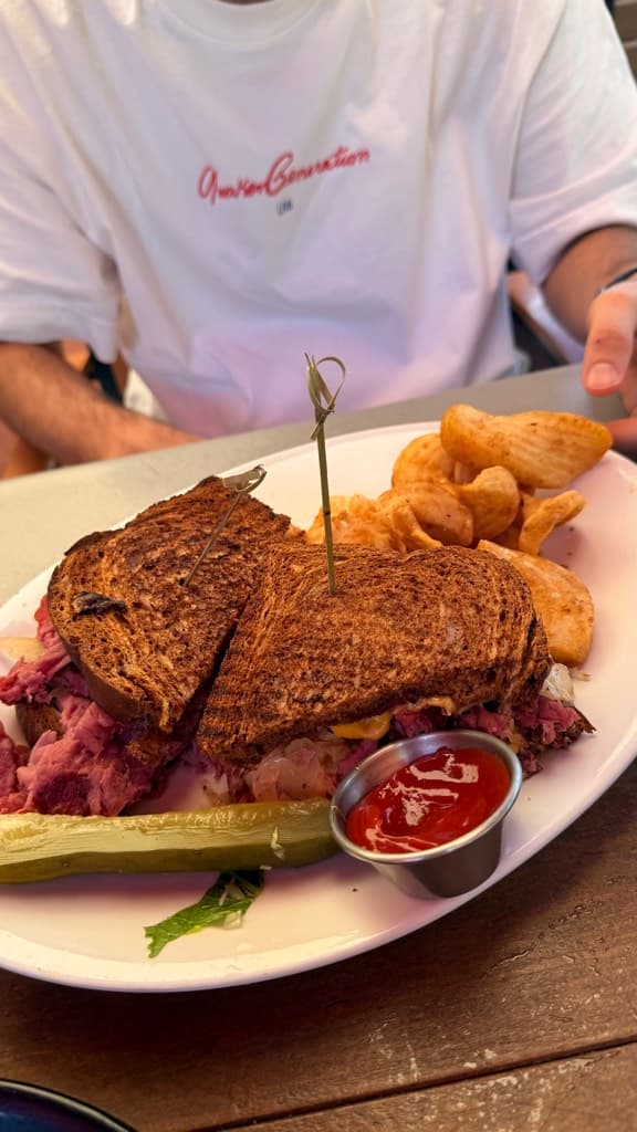 Creekside American Bistro — foto