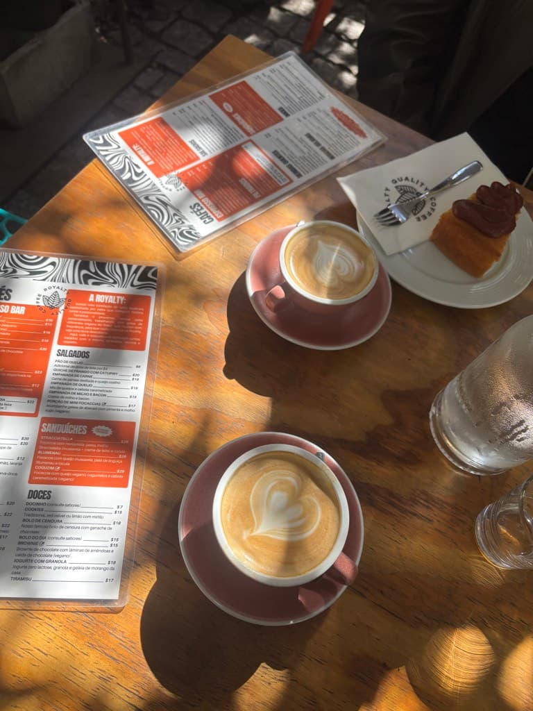 Royalty Café — foto