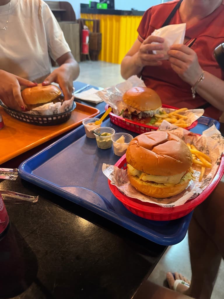 Loko Burger — foto