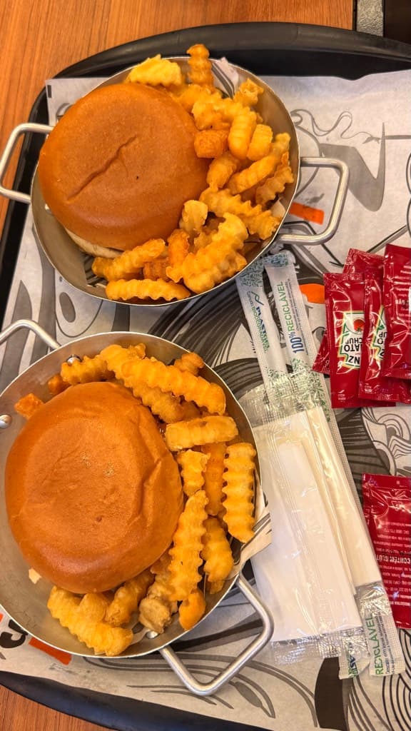 Cab Burger - Hamburgueria em Taguatinga — foto