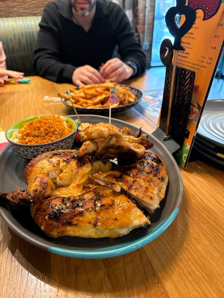Nando's PERi-PERi — foto