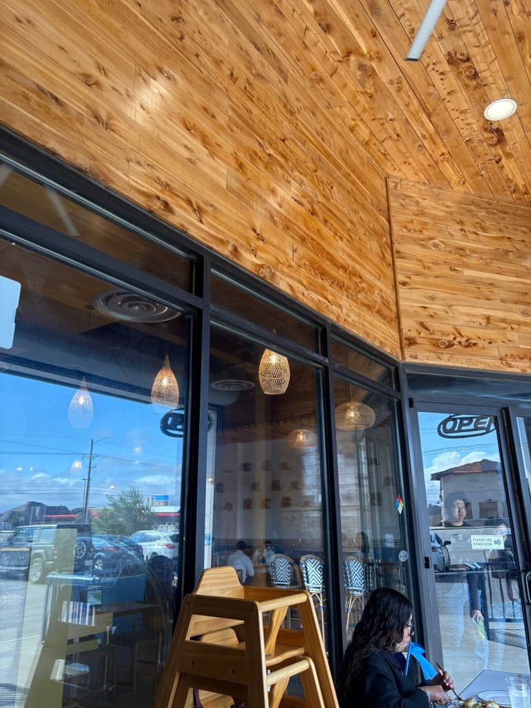 Paris Croisserie Bakery And Cafe — foto