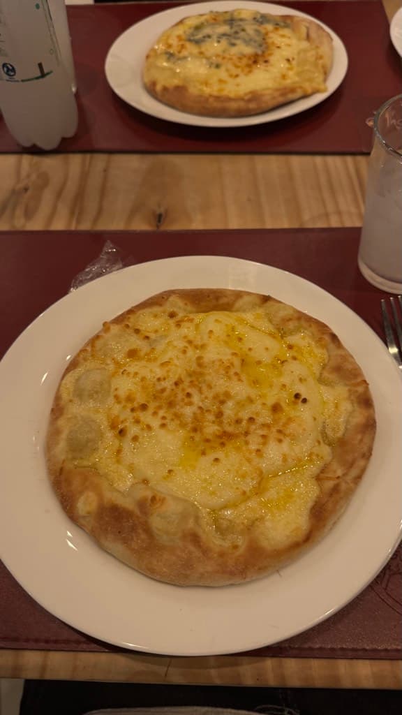 Radiola Pizzaria e Esfiharia — foto