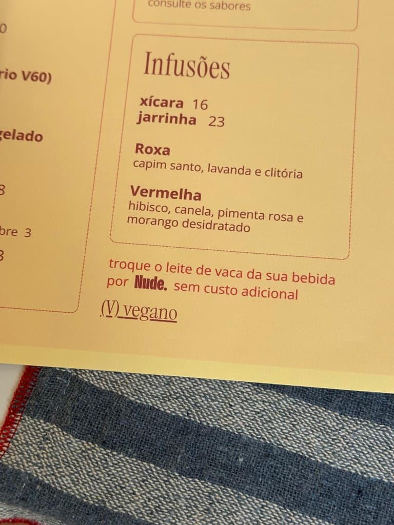 Glória - livraria de rua, café e espaço cultural — foto