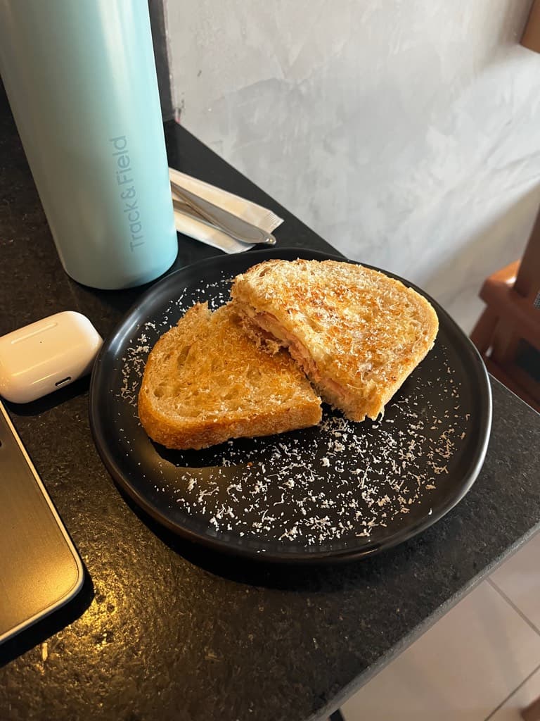 not black cafeteria — foto