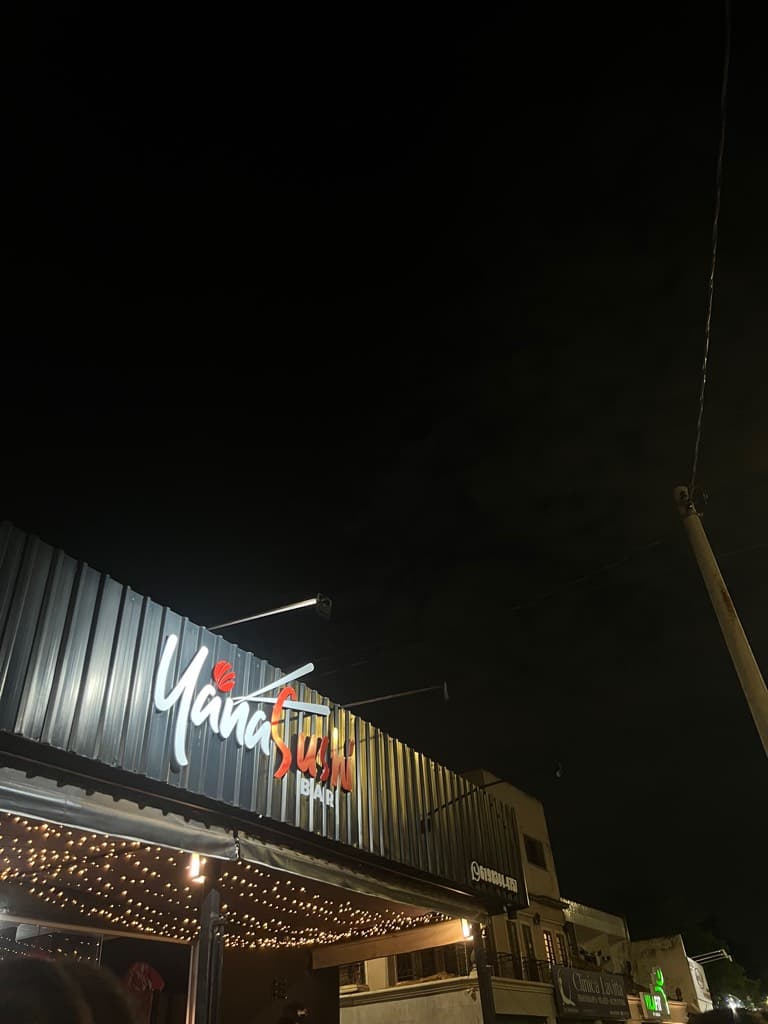 Yana sushi — foto
