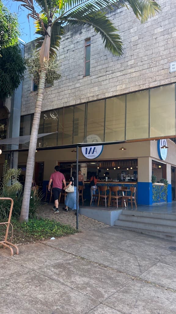 LOMA Café — foto