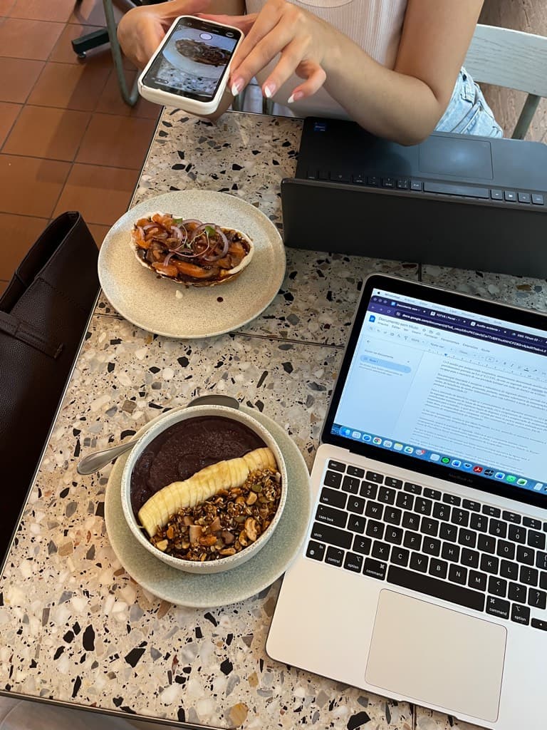 Belini Café — foto