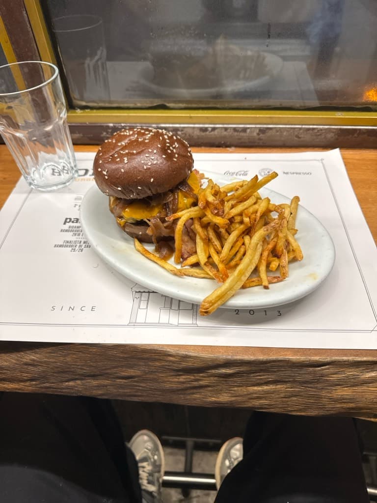 Holy Burger — foto