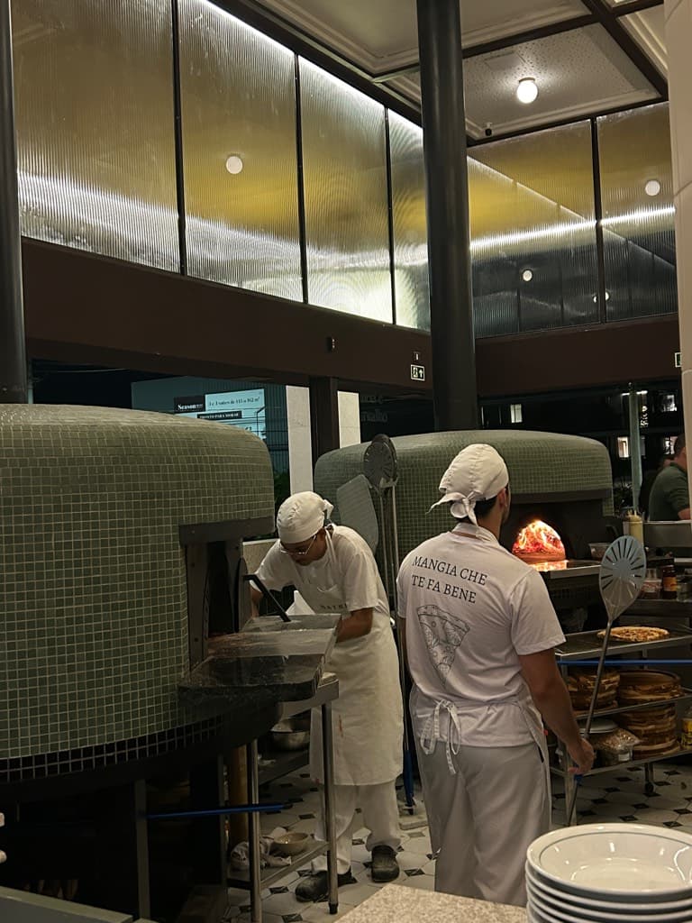 Matri Pizzeria — foto