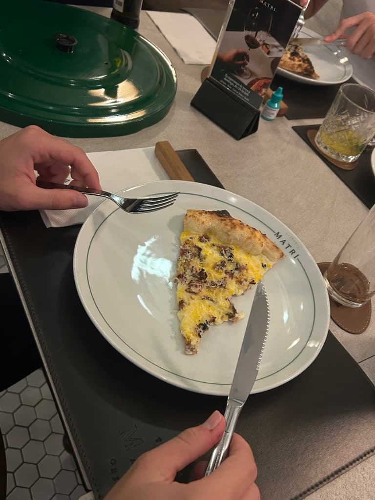 Matri Pizzeria — foto