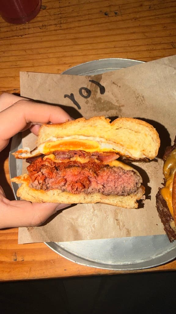 Buzina Burgers — foto
