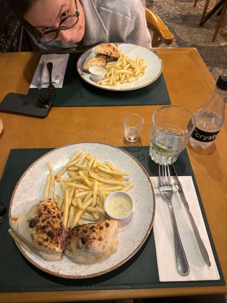 Grano & Oliva Pizzeria Asa Sul: Pizza, Burger, Vinho, Delivery Brasília DF — foto