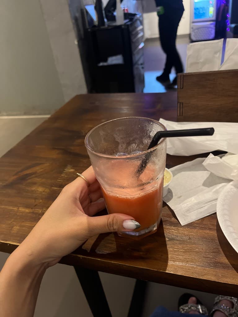 Mal Feito Lanches — foto