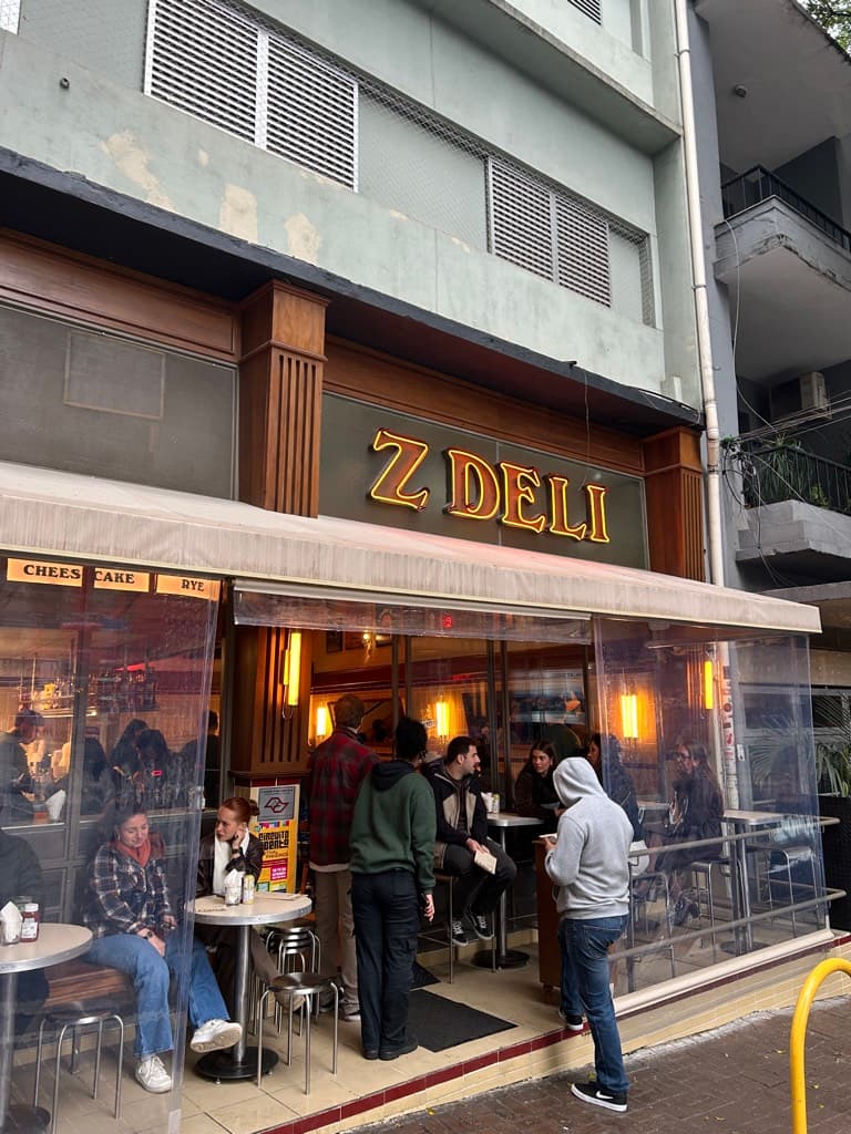 Z Deli Sandwich Shop — foto