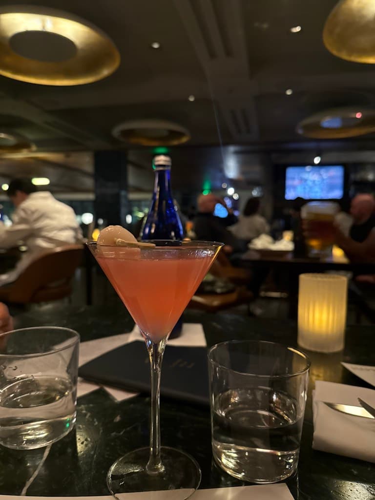 Earls Kitchen + Bar — foto