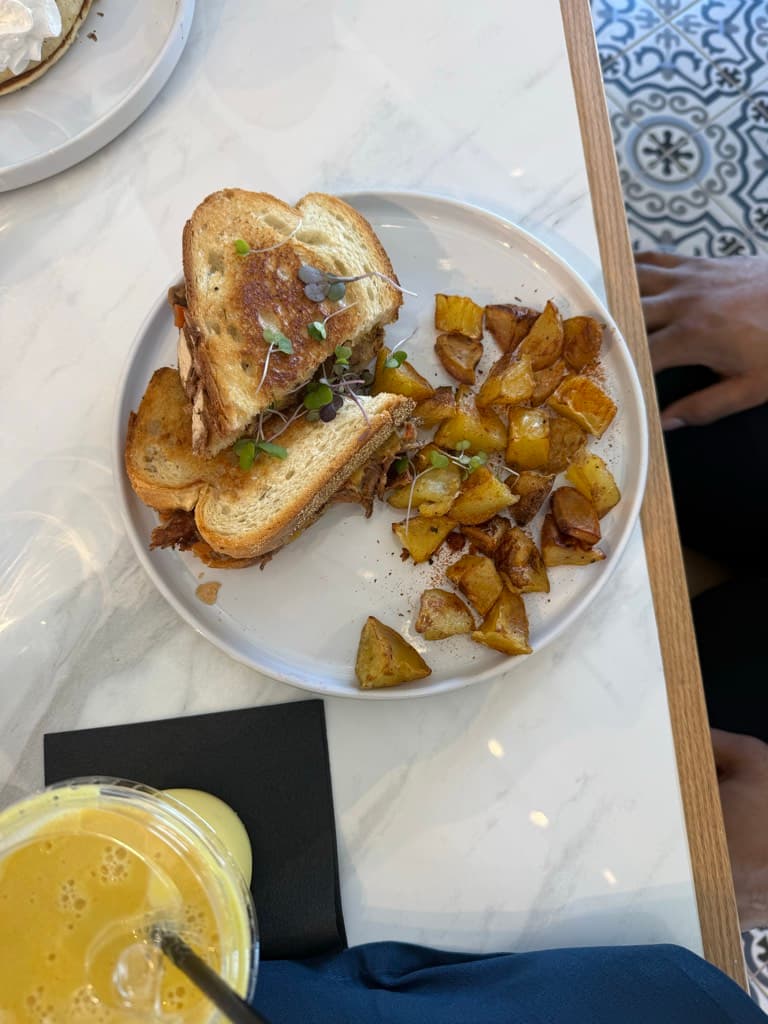 Pomona Eastie — foto de avaliação
