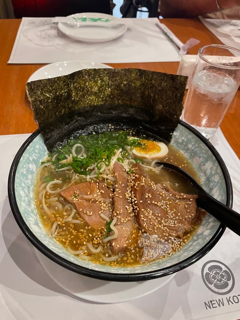 Izakaya Sakeyo — foto